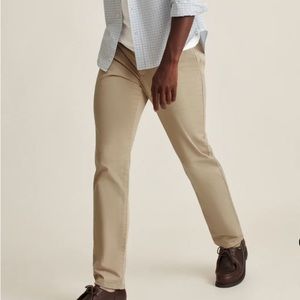 Bonobos Flat Front Slim Fit Pants EUC Size 32 X 32
